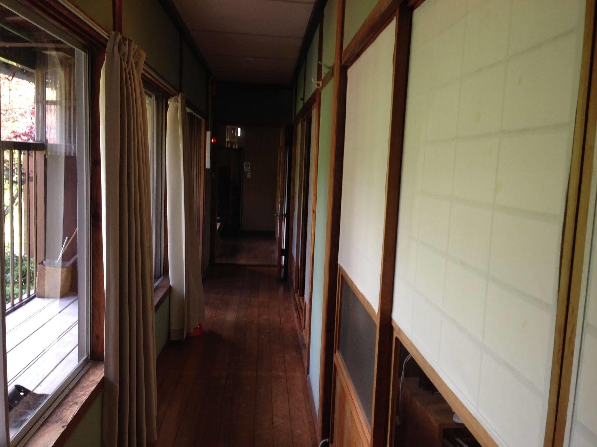 Guest House Yamashita-Ya Nanto Buitenkant foto